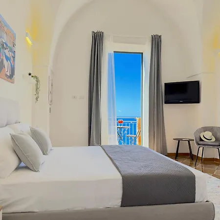 Abuela Teta - Sea Front Apartmán Gallipoli