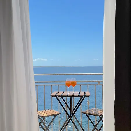 Abuela Teta - Sea Front Apartmán